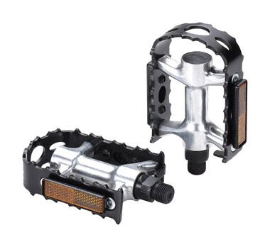 big flat pedals BBB BBB Big Feet Flat Pedals BPD-16 Black Flat Pedals Lifecycles Leeds Bike Shop