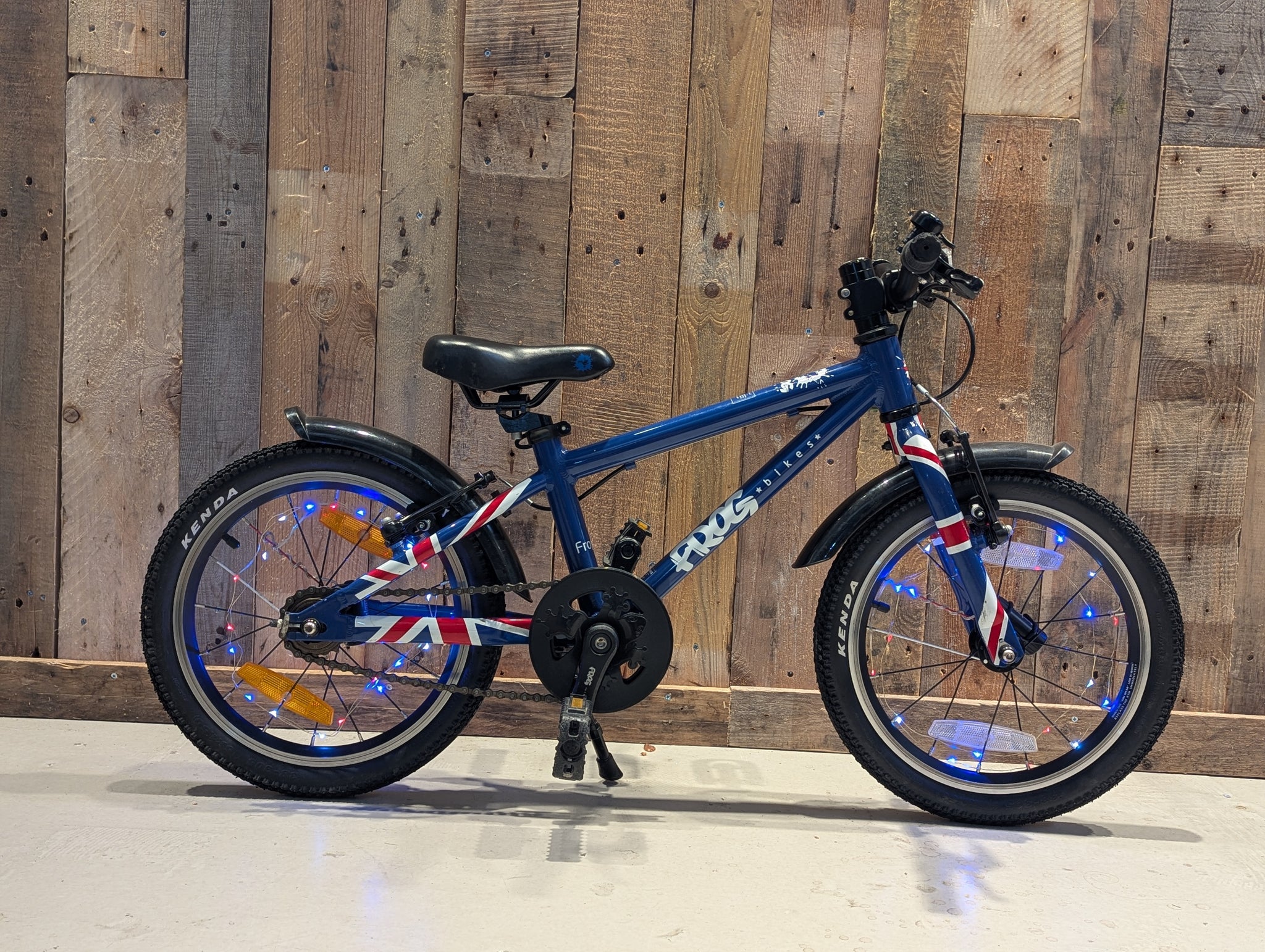 Frog Frog 48 Union Jack Kids Bike Kids Bike Proper Bike Shop